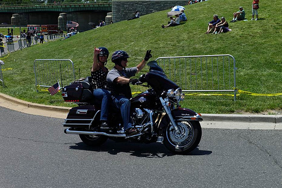 Scott & Jill Salute to the troops Rolling Thunder 2015