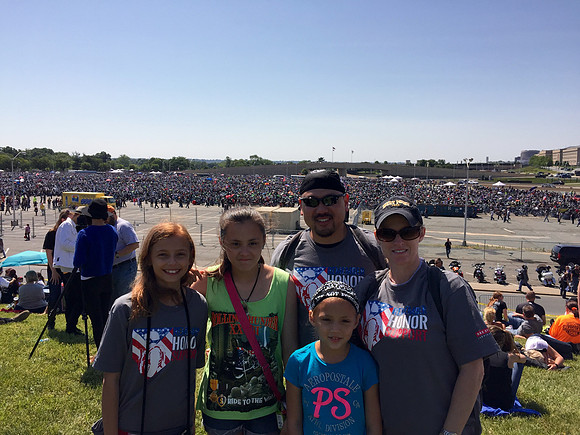 Andy Lee and Family-Rolling Thunder 2015