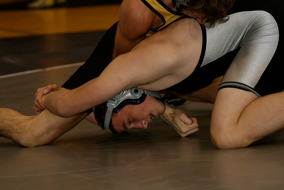 Wrestling MR Nov 08 - 18